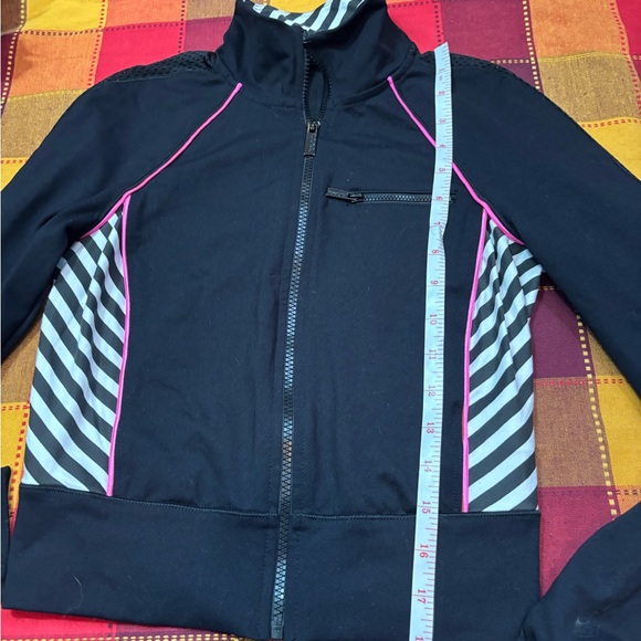 Women Jacket - Picture 10 of 11